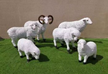 玻璃鋼綿羊雕塑廠家，動(dòng)物景觀，廣場(chǎng)園林小品