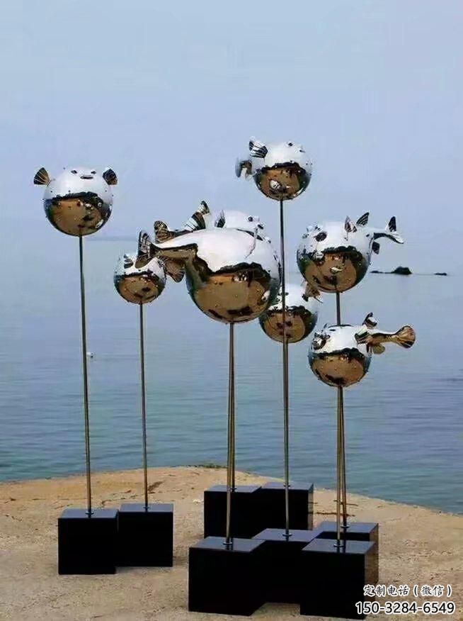 步行街魚形雕塑，鑄銅農(nóng)耕雕塑，鏤空方式