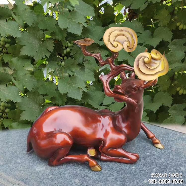 廣場馴鹿雕塑，卡通水景雕塑，抽象效果