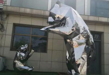 步行街狗熊雕塑，鑄銅農(nóng)耕雕塑，鏤空方式