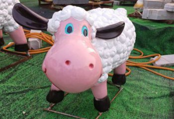 操場小羊雕塑，鏤空海洋雕塑，噴砂制造