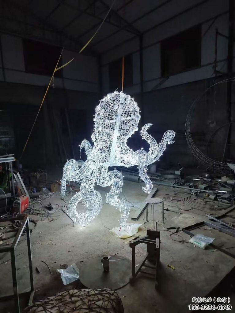 步行街烏賊雕塑，鑄銅農耕雕塑，鏤空方式
