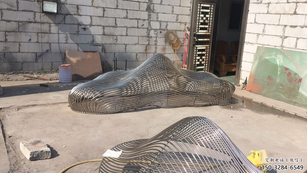 操場景觀雕塑，鏤空假山雕塑，噴砂制造