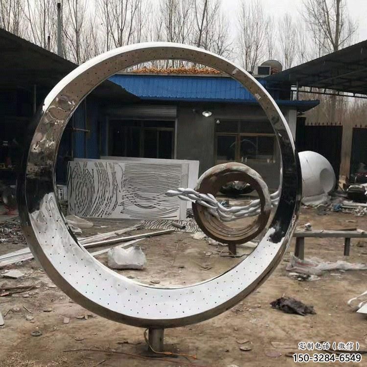 大型月亮雕塑，鍛造景觀雕塑，鏡面工藝