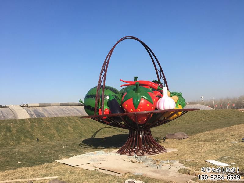 步行街花籃雕塑，鍛造景觀雕塑，烤漆方式