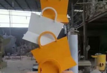 供應(yīng)烤漆包包雕塑 鋼管景觀小品 室內(nèi)雕塑