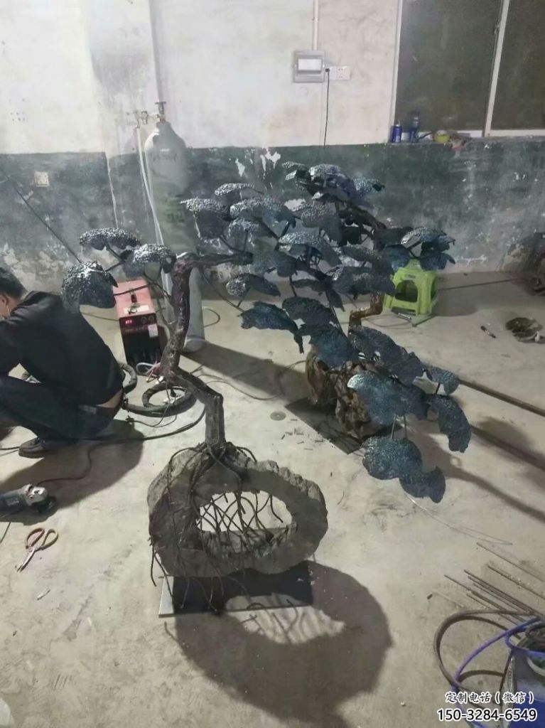 房地產松樹雕塑 現代景觀植物雕塑 幾何大樹雕塑