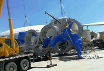 運動場建筑雕塑，不銹鋼五環(huán)雕塑，廣場建筑