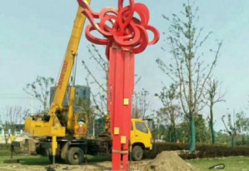 庭院中國結雕塑 公園草雕塑 鍛造文化雕塑