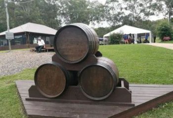 街道酒壇子雕塑 現代酒文化雕塑 彩繪酒壇雕塑