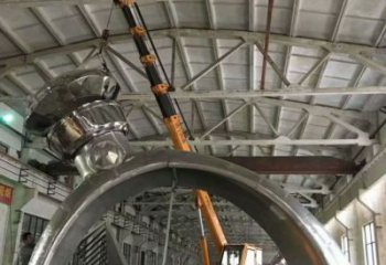 仿真指環(huán)雕塑 電鍍現(xiàn)代標識雕塑 部隊戒指環(huán)雕塑