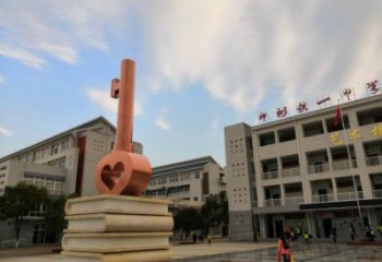 鍛造鑰匙雕塑 景觀金鑰匙雕塑 戶外雕塑