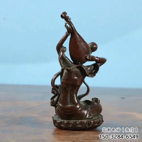 彩繪琵琶雕塑 景觀音樂雕塑 街頭樂器雕塑