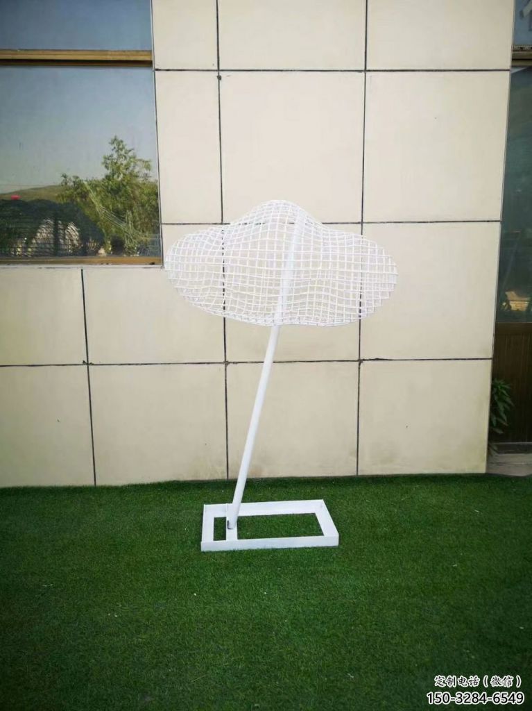 仿真云梯雕塑 電鍍現代梯子雕塑 部隊云朵雕塑