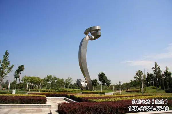 美陳如意雕塑 異形噴水雕塑 酒店建筑雕塑