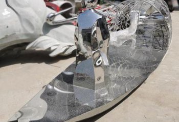 乘船人雕塑優價，小區擺件，不銹鋼乘船人雕塑精選