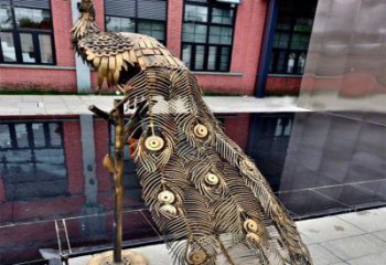 孔雀雕塑創(chuàng)意精選，彩鋼制作，銅孔雀雕塑標準廠家