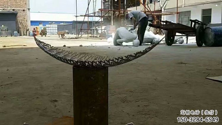 鏤空樹葉雕塑制作，公園小品，鏡面鏤空樹葉雕塑優選