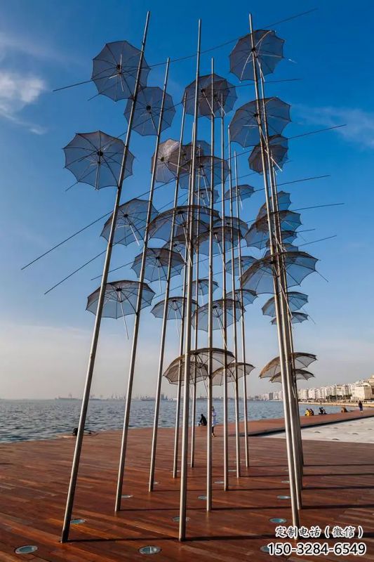 藁城步行街雨傘雕塑