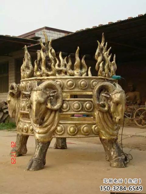 佳木斯廣場(chǎng)福鼎雕塑