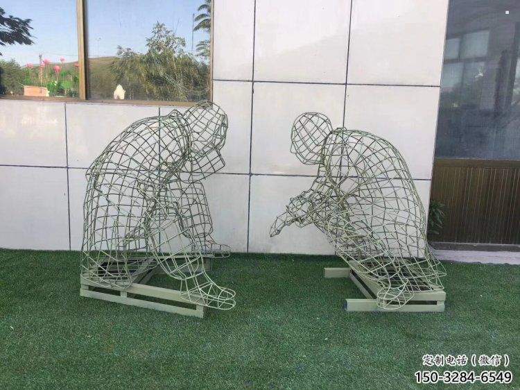 宿遷鏤空下棋雕塑供需，廣場雕塑，鐵藝民俗人物雕塑選用