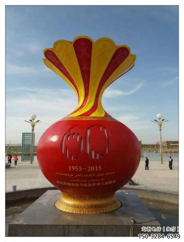 錦州花瓶雕塑工廠選用，街道標(biāo)識，玻璃鋼花瓶雕塑批發(fā)