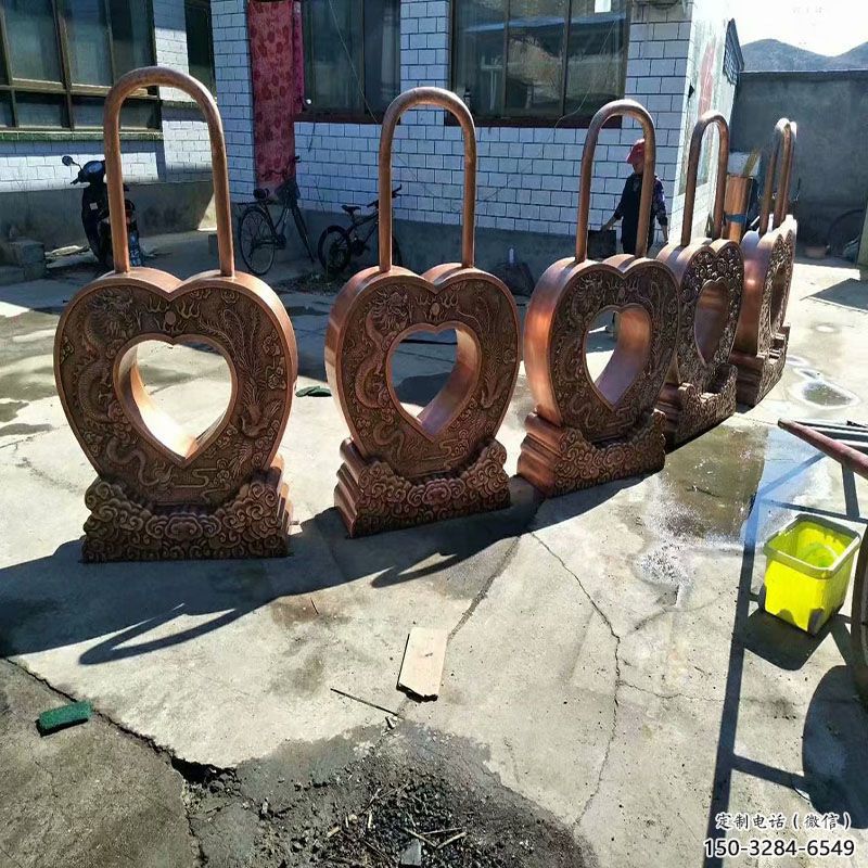 彭陽景觀同心鎖雕塑供應，藝術雕塑，現代鎖子雕塑供求