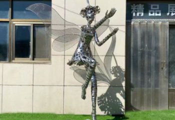 棗莊現(xiàn)代鏤空舞者雕塑承接，歐式風(fēng)格，鐵藝跳舞雕塑精選